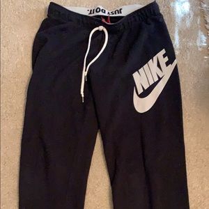 Nike Sweatpants